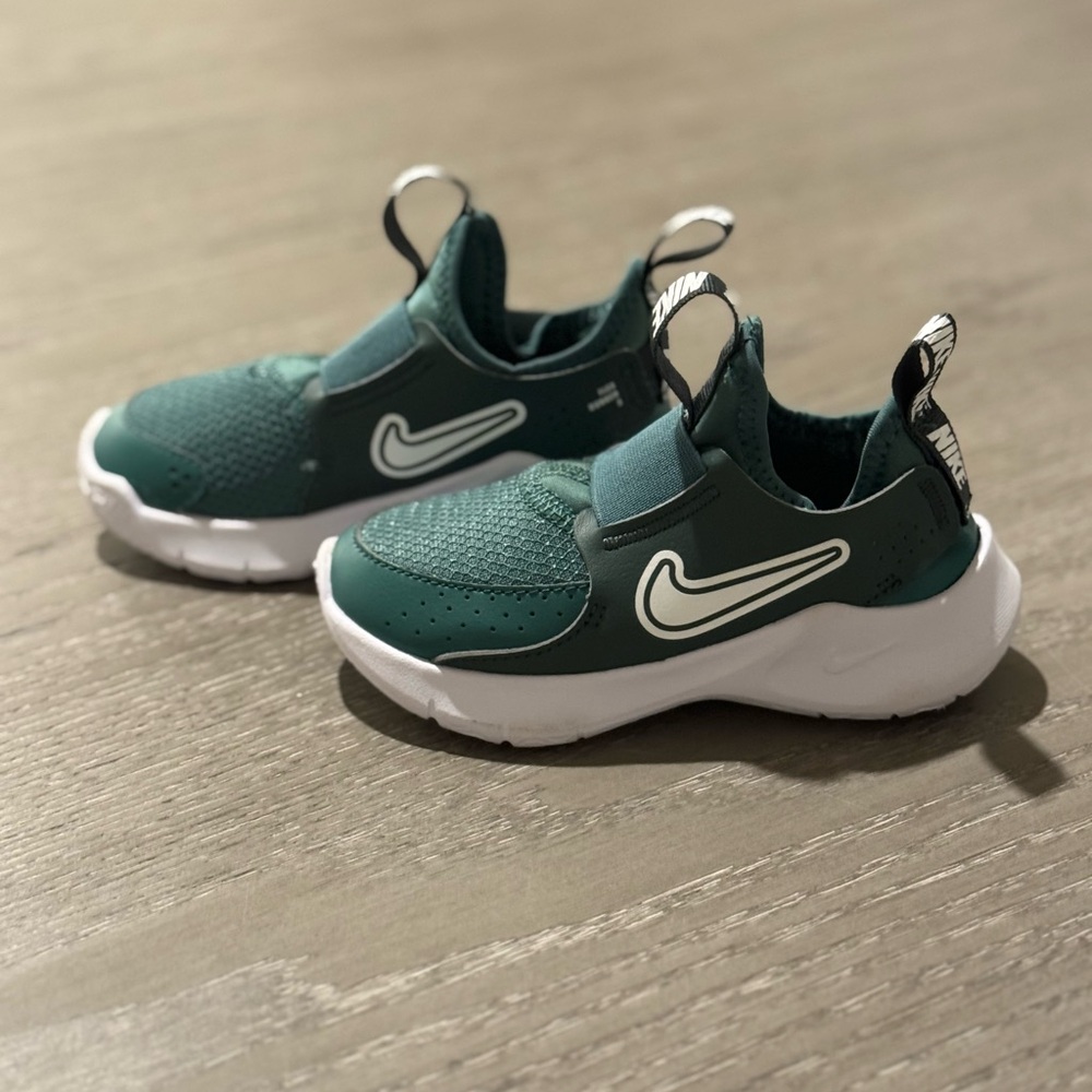 Nike Kids Slip On Sneakers